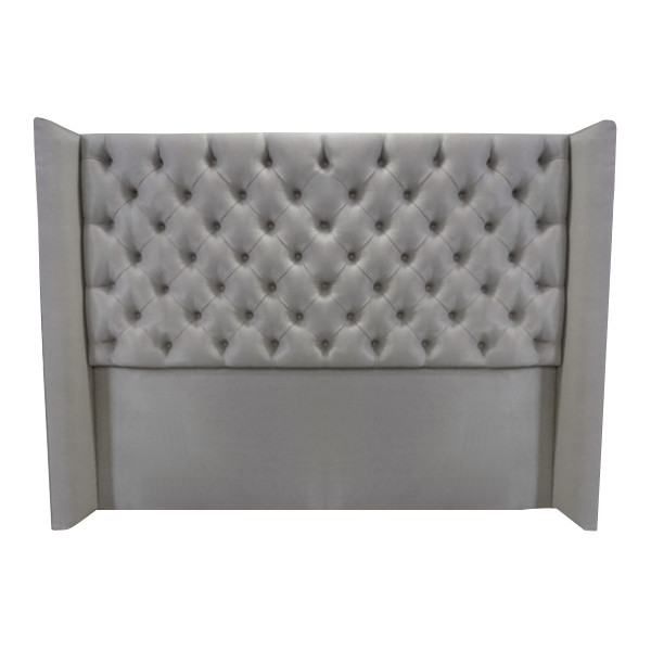 There is something opulent in the character of the Boxer headboard. The marriage of luxurious deep buttoning and elegant side wings that help to entreat a sense of privacy and coziness around the bed.